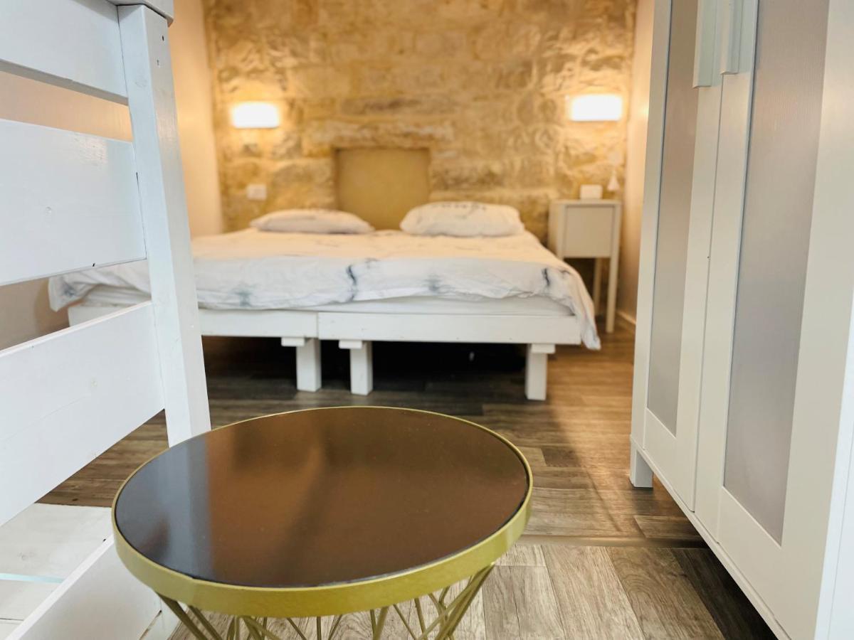 Zimmer In Old City Rosh Pinna Esterno foto